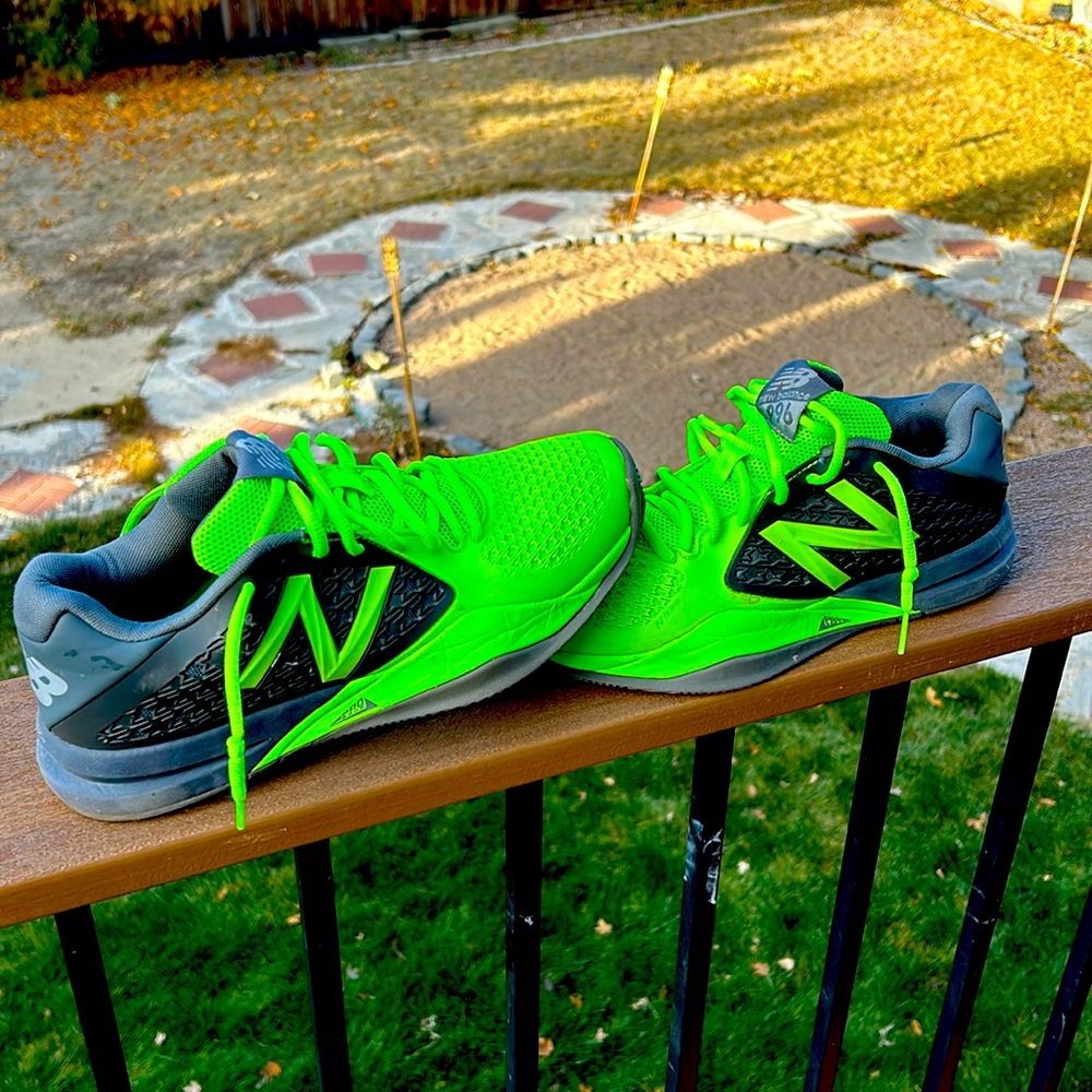 New balance tennis (Durance) shoes.